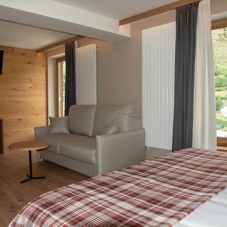 Hotel Roya Espot Eksteriør bilde